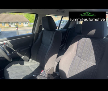 Car Image 18
