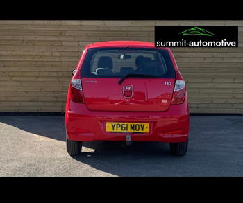 Car Image 11