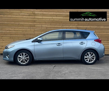 Car Image 9