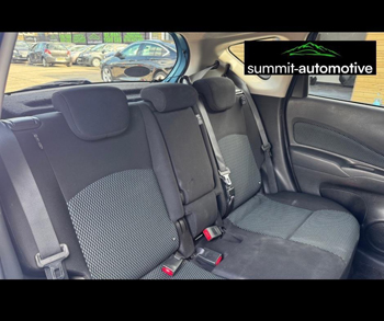 Car Image 19