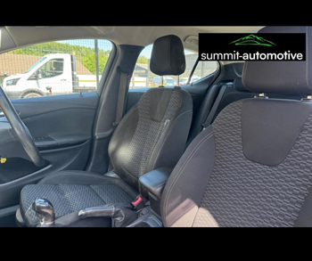 Car Image 19