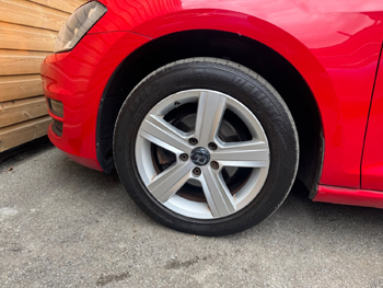 Car Image 15