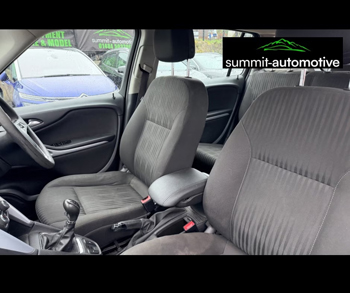 Car Image 18
