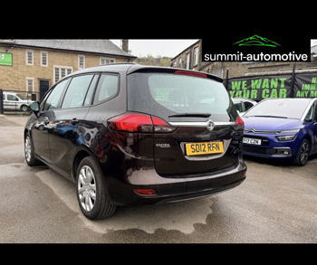 Car Image 7
