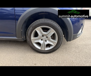 Car Image 21
