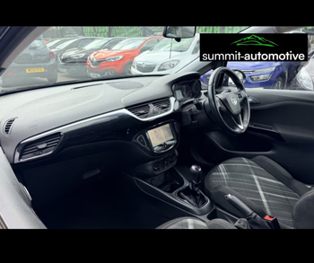 Car Image 16