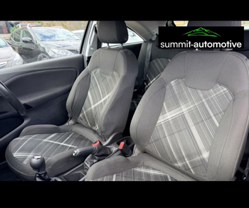 Car Image 17