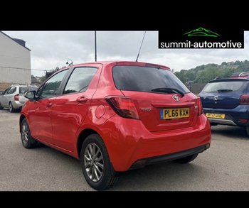 Car Image 7
