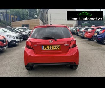 Car Image 9