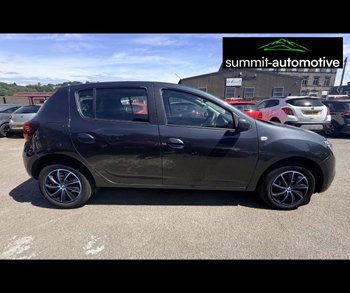 Car Image 5