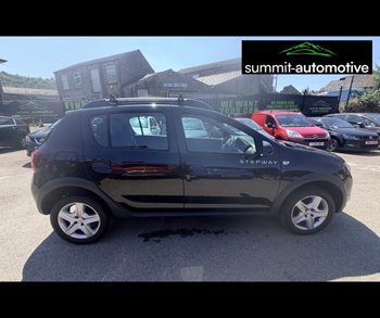 Car Image 11
