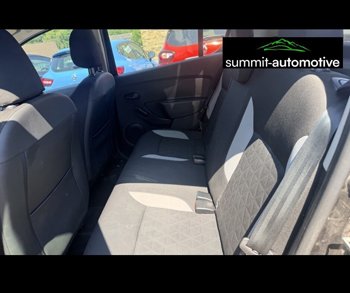 Car Image 19