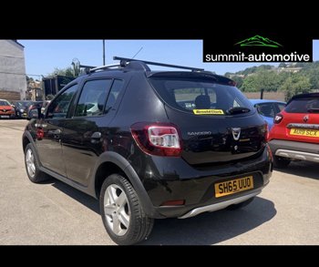Car Image 7
