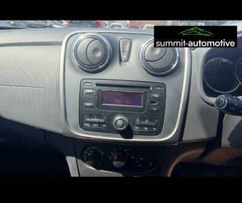 Car Image 10