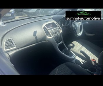 Car Image 19