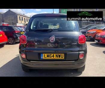 Car Image 9