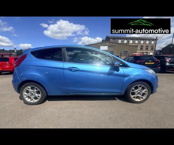 Car Image 11